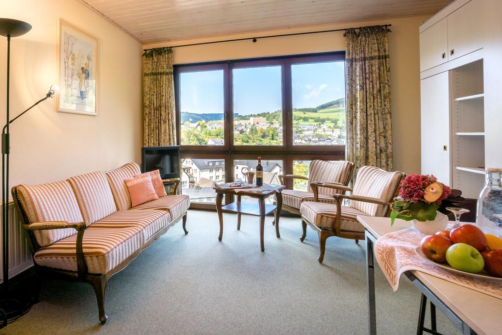 Cafe Alt Willingen Apartment Екстериор снимка