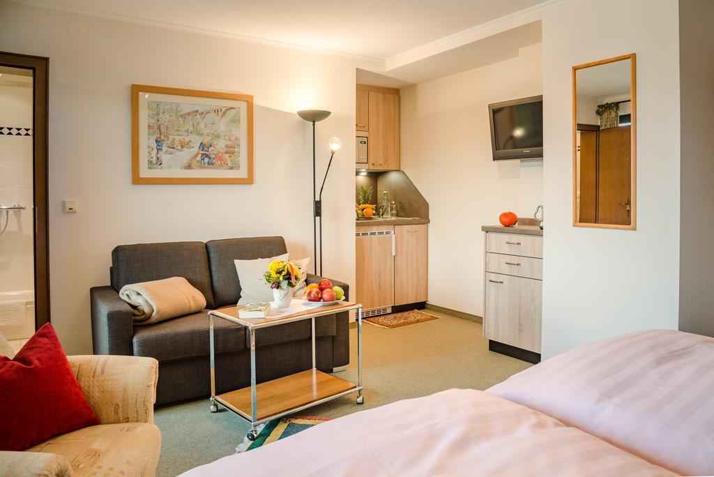 Cafe Alt Willingen Apartment Екстериор снимка